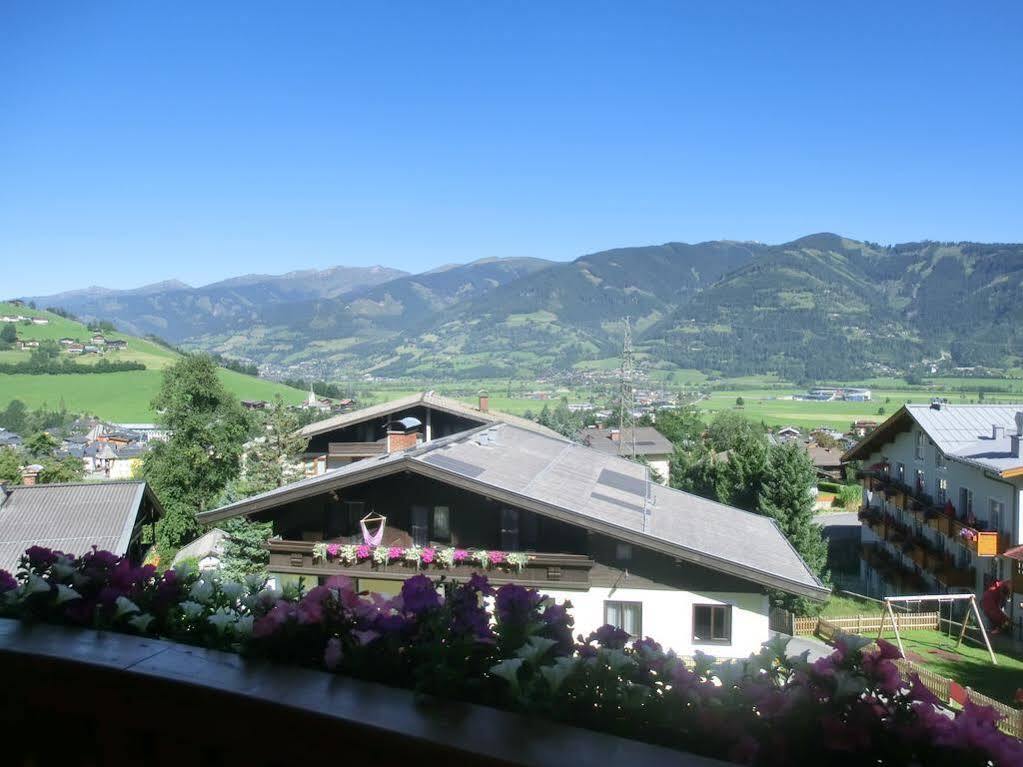 Oberlehenhof Villa Kaprun Exterior photo